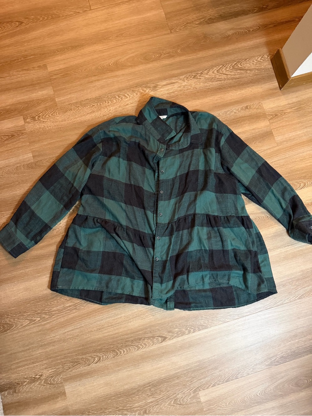 Womens Green and Black Plaid Button-Front Jacket babydoll peplum top